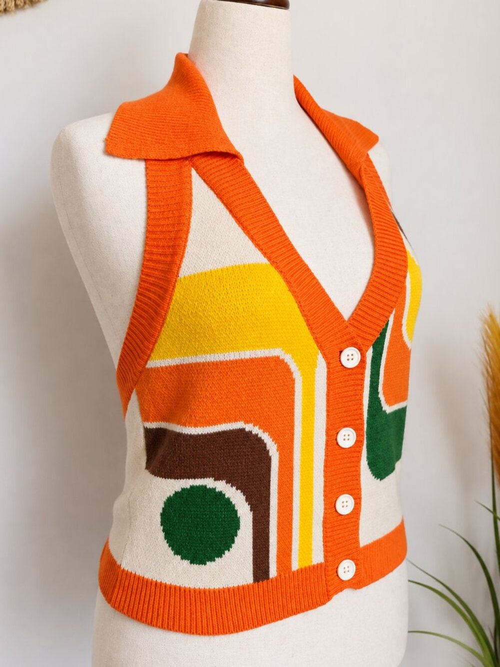 OXKnit NEW Retro 70s Geometric Abstract Halter Sweater Vest SZ Small Boho Mod - Picture 3 of 9
